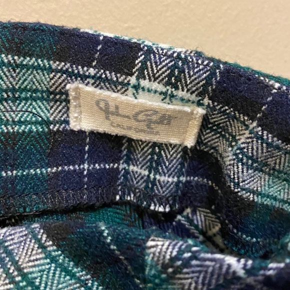 Brandy Melville John Galt Plaid Mini Skirt - Picture 6 of 6